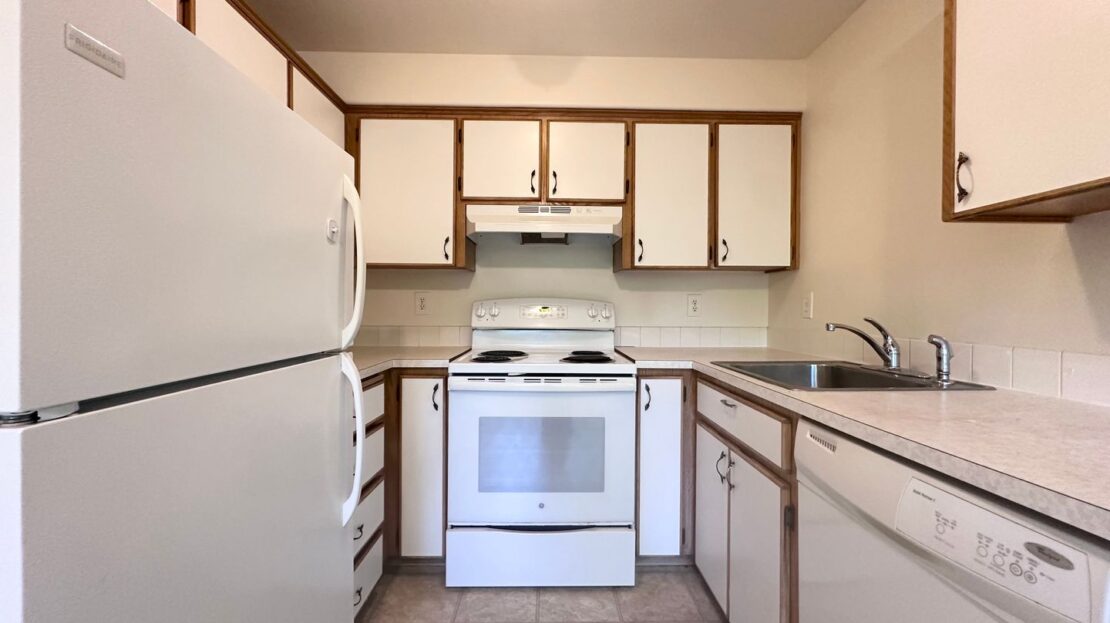 19961 NE Halsey St. - #103 - Portland - Oregon - 3 bed, 2.5 bath rental property