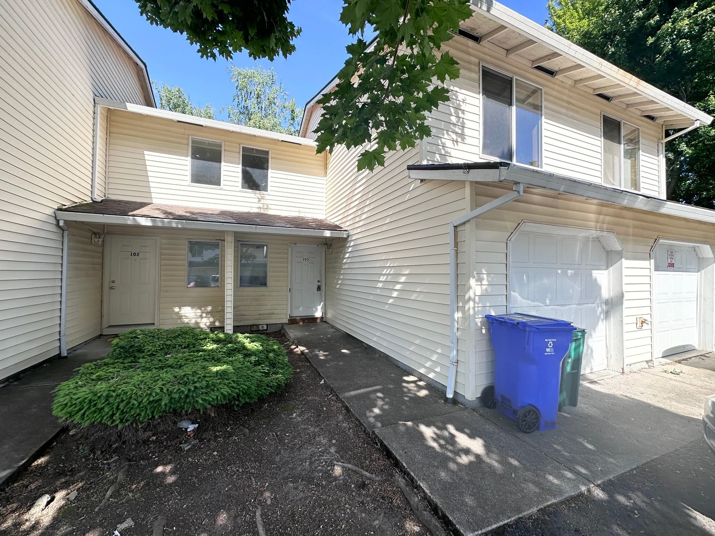 19961 NE Halsey St. - #103 - Portland - Oregon - 3 bed, 2.5 bath rental property