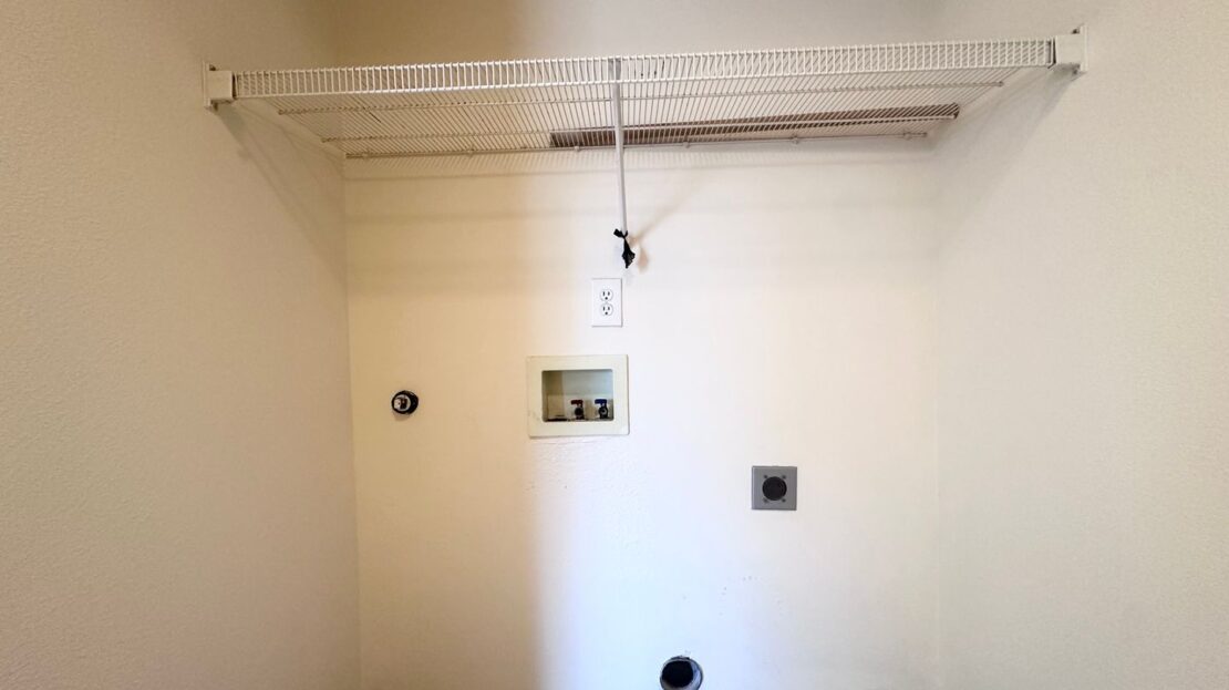 19961 NE Halsey St. - #103 - Portland - Oregon - 3 bed, 2.5 bath rental property