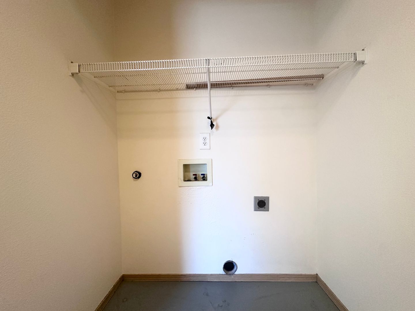 19961 NE Halsey St. - #103 - Portland - Oregon - 3 bed, 2.5 bath rental property