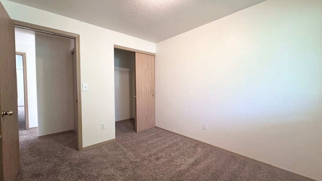 19961 NE Halsey St. - #103 - Portland - Oregon - 3 bed, 2.5 bath rental property