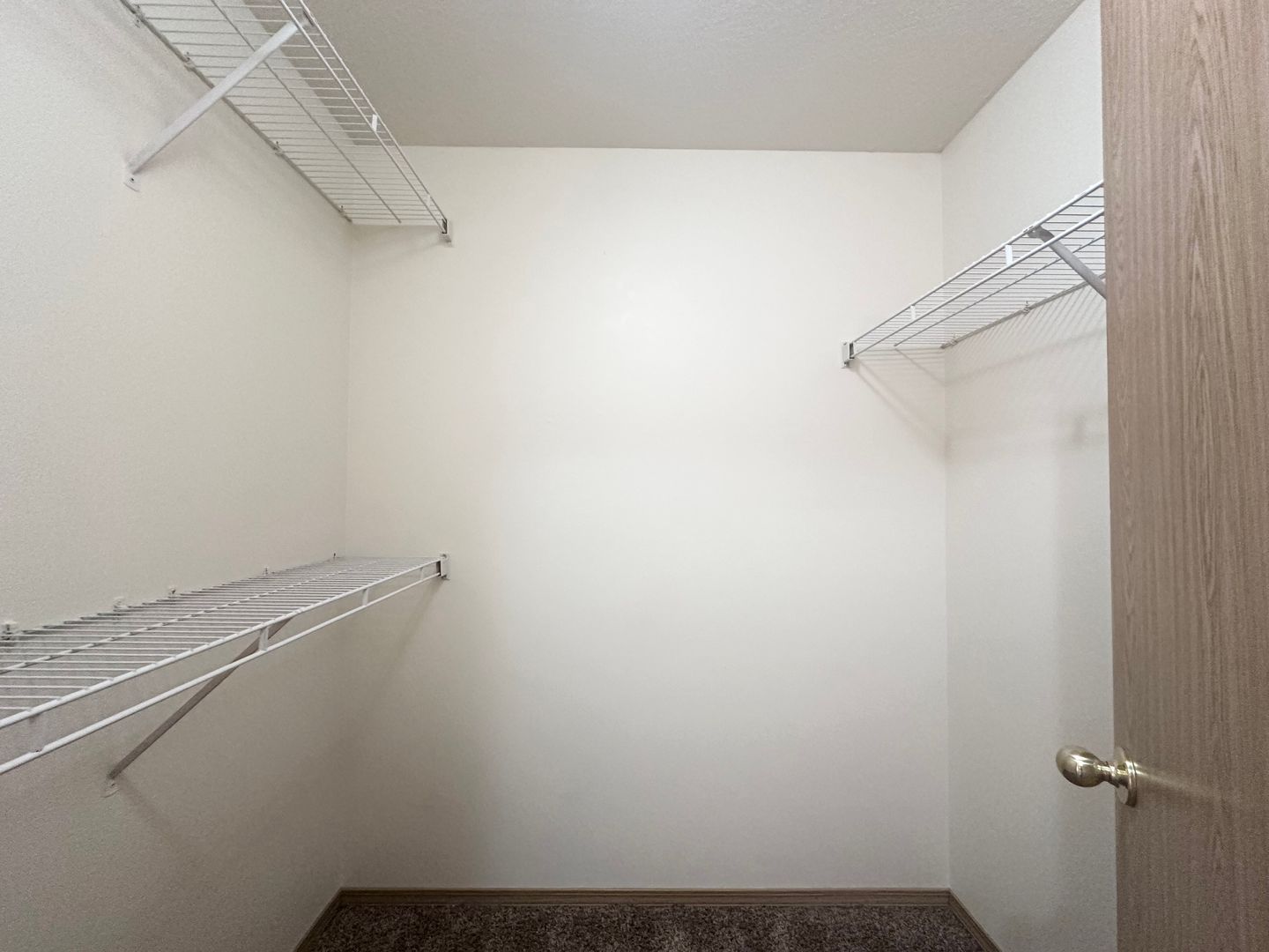 19961 NE Halsey St. - #103 - Portland - Oregon - 3 bed, 2.5 bath rental property