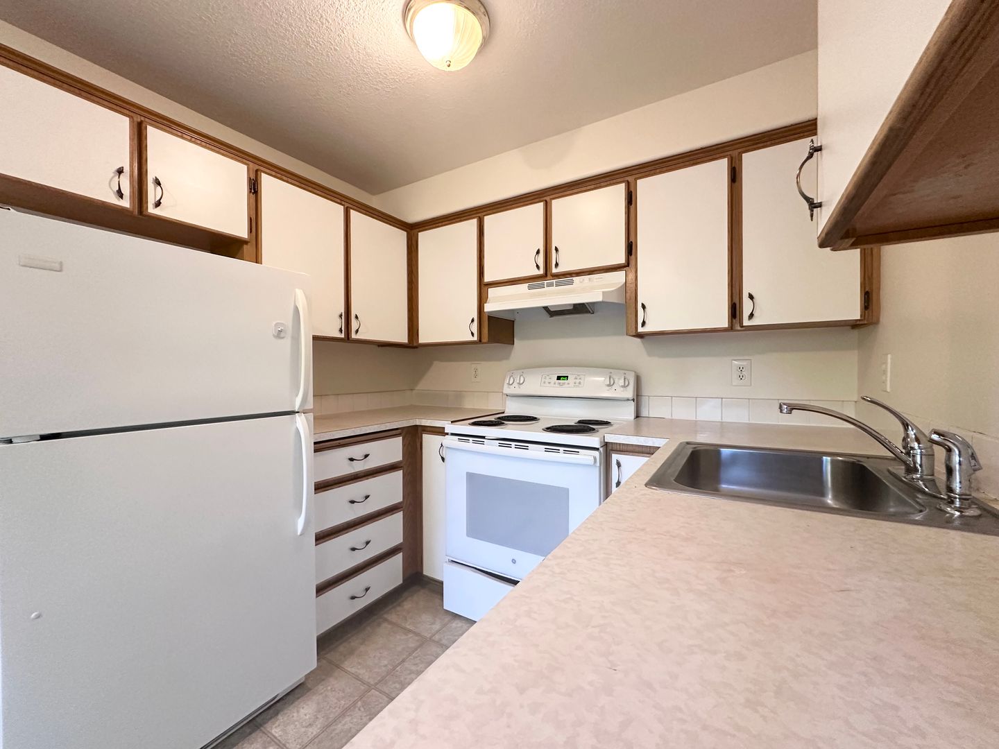 19961 NE Halsey St. - #103 - Portland - Oregon - 3 bed, 2.5 bath rental property