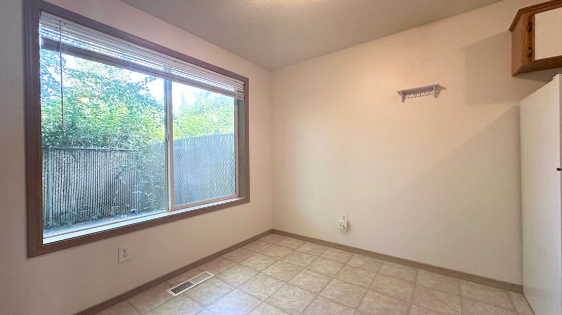 19961 NE Halsey St. - #103 - Portland - Oregon - 3 bed, 2.5 bath rental property