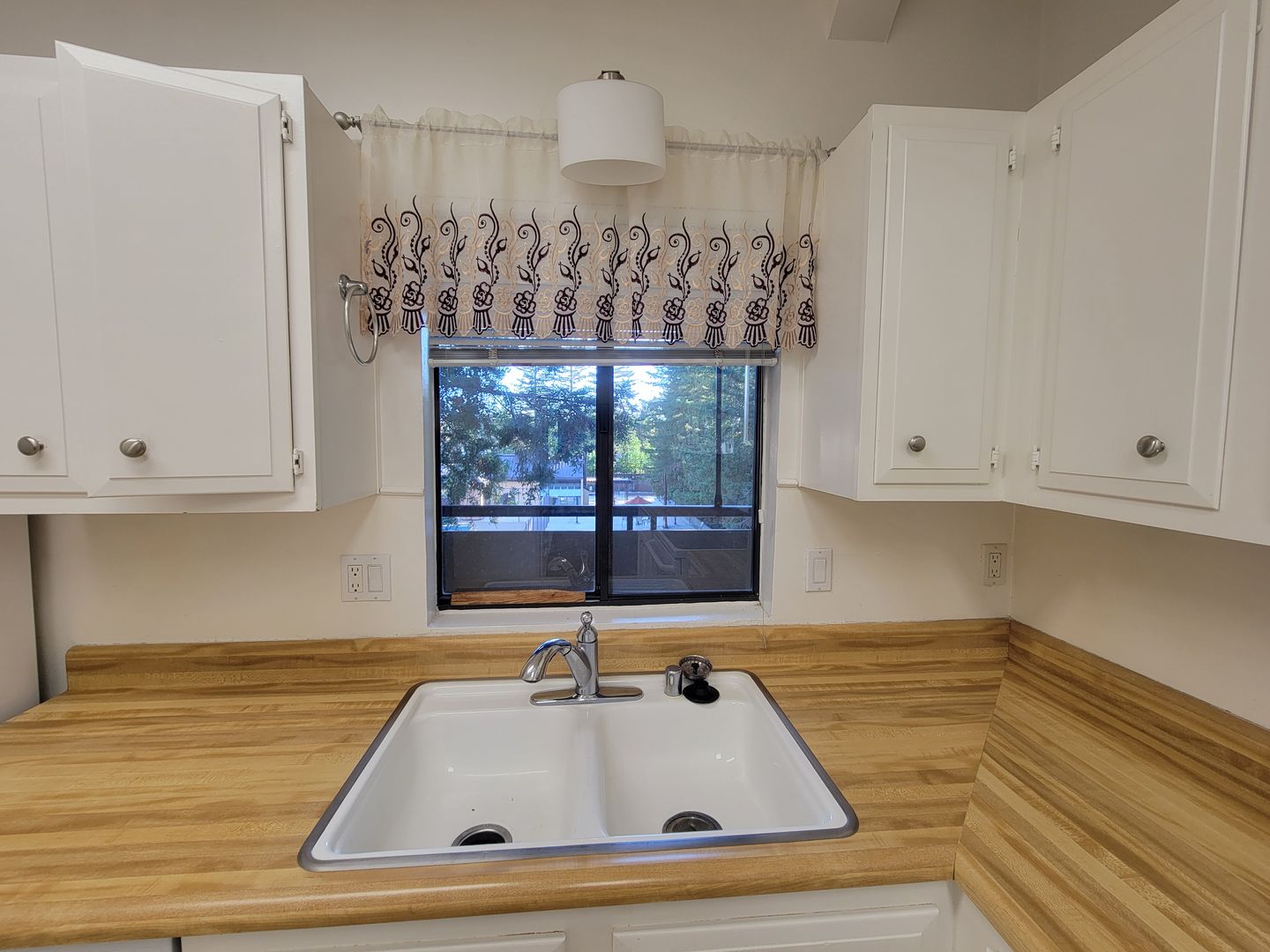 200 P St A-31 A-31 - Sacramento - California - 2 bed, 1 bath rental property