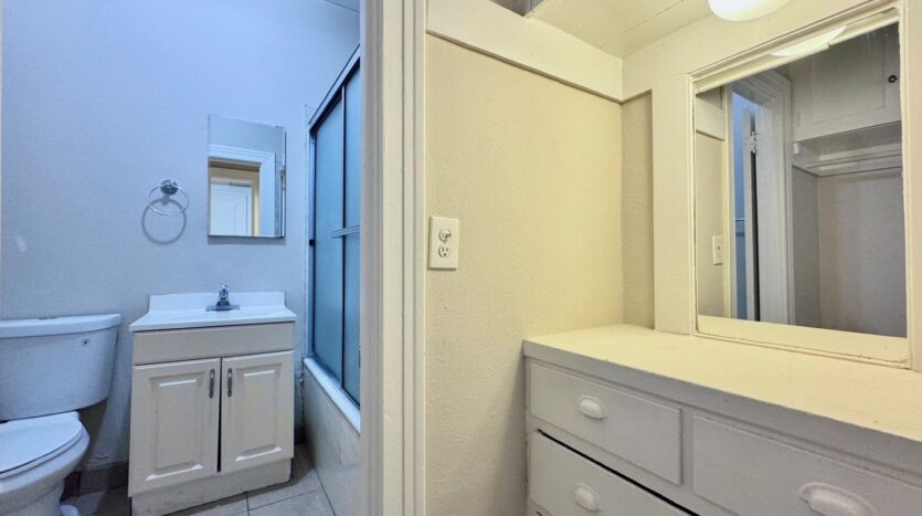 201 South Berendo Street - Los Angeles - California - 1 bath rental property