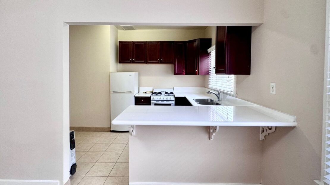 201 South Berendo Street - Los Angeles - California - 1 bath rental property