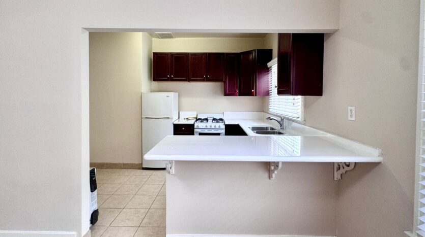 201 South Berendo Street - Los Angeles - California - 1 bath rental property