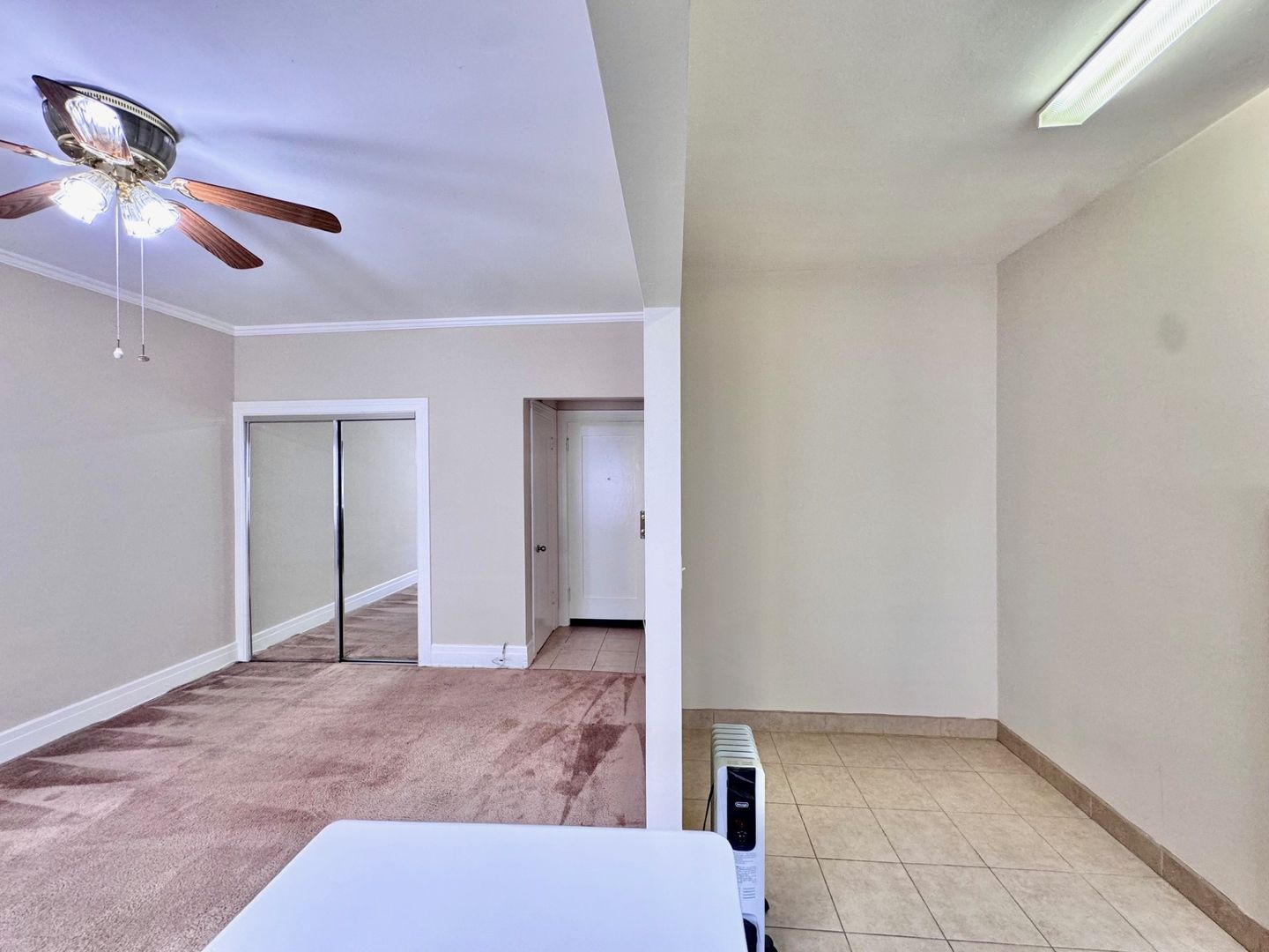 201 South Berendo Street - Los Angeles - California - 1 bath rental property