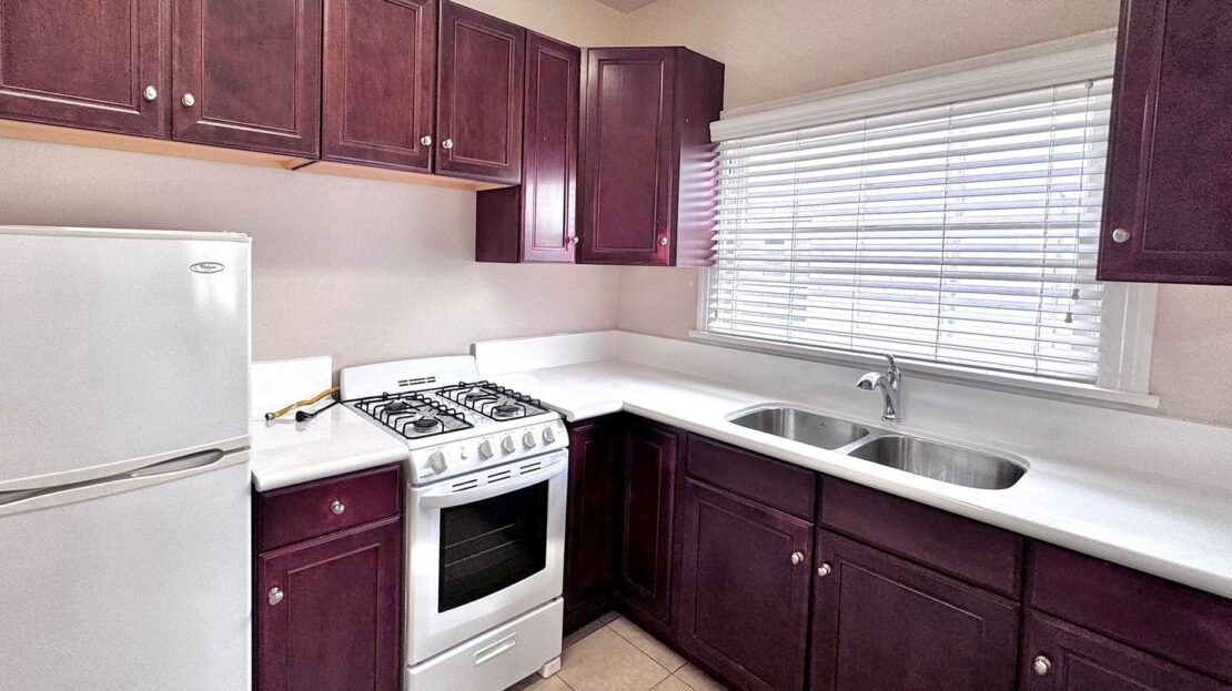 201 South Berendo Street - Los Angeles - California - 1 bath rental property