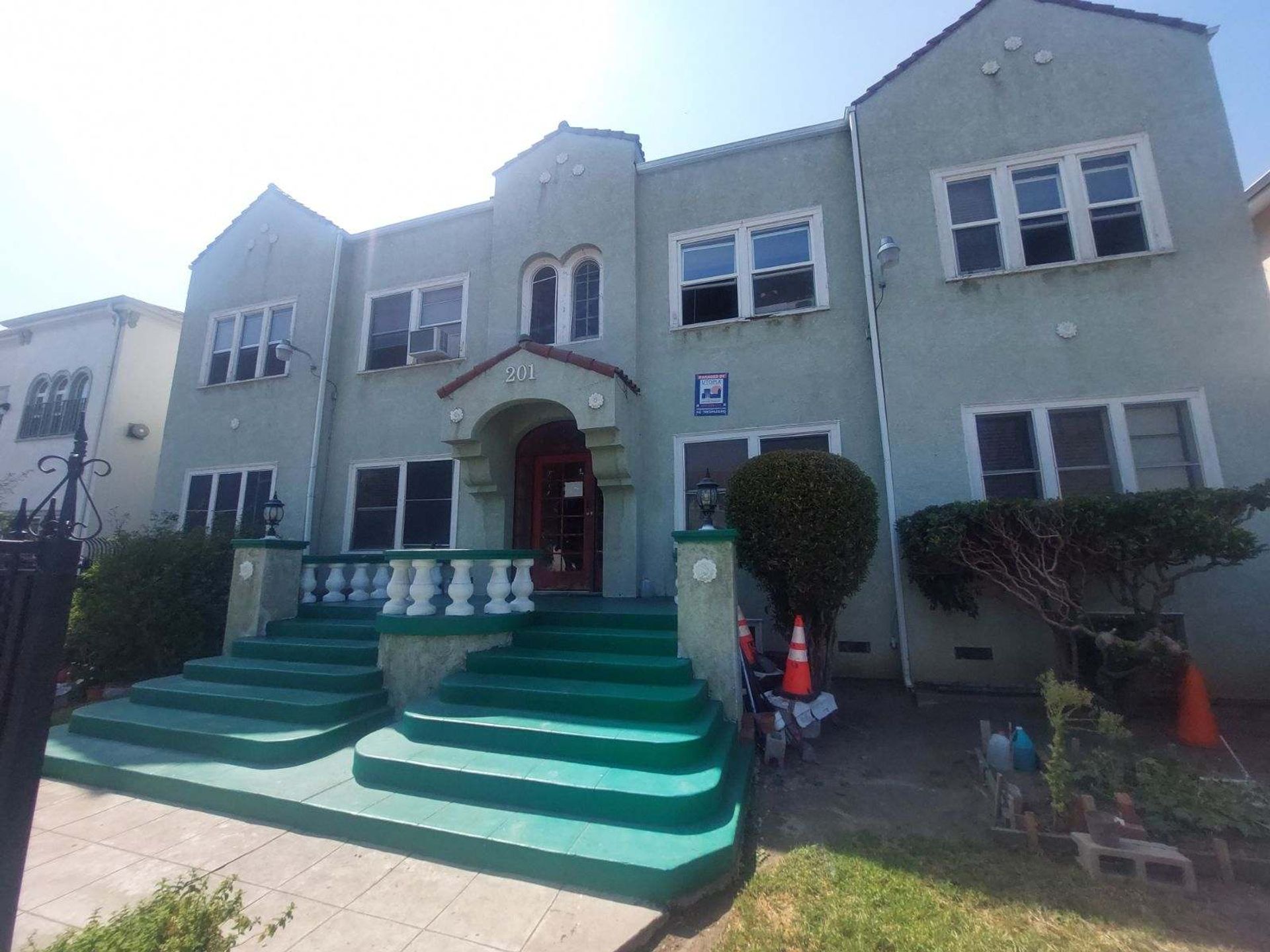 201 South Berendo Street  Unit 205 - Los Angeles - California - 1 bath rental property