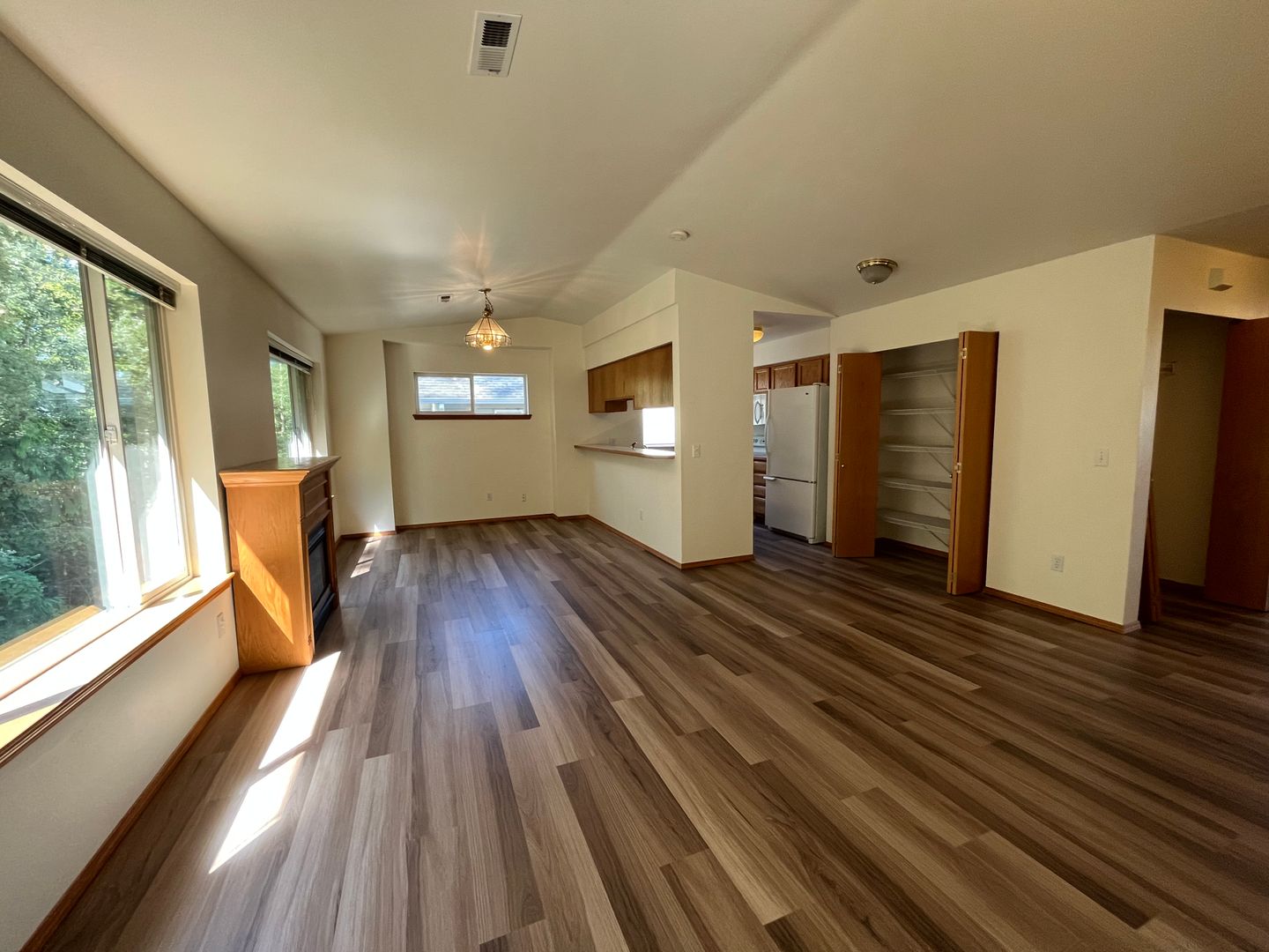 2040 Superior St. #202 - Bellingham - Washington - 3 bed, 2 bath rental property