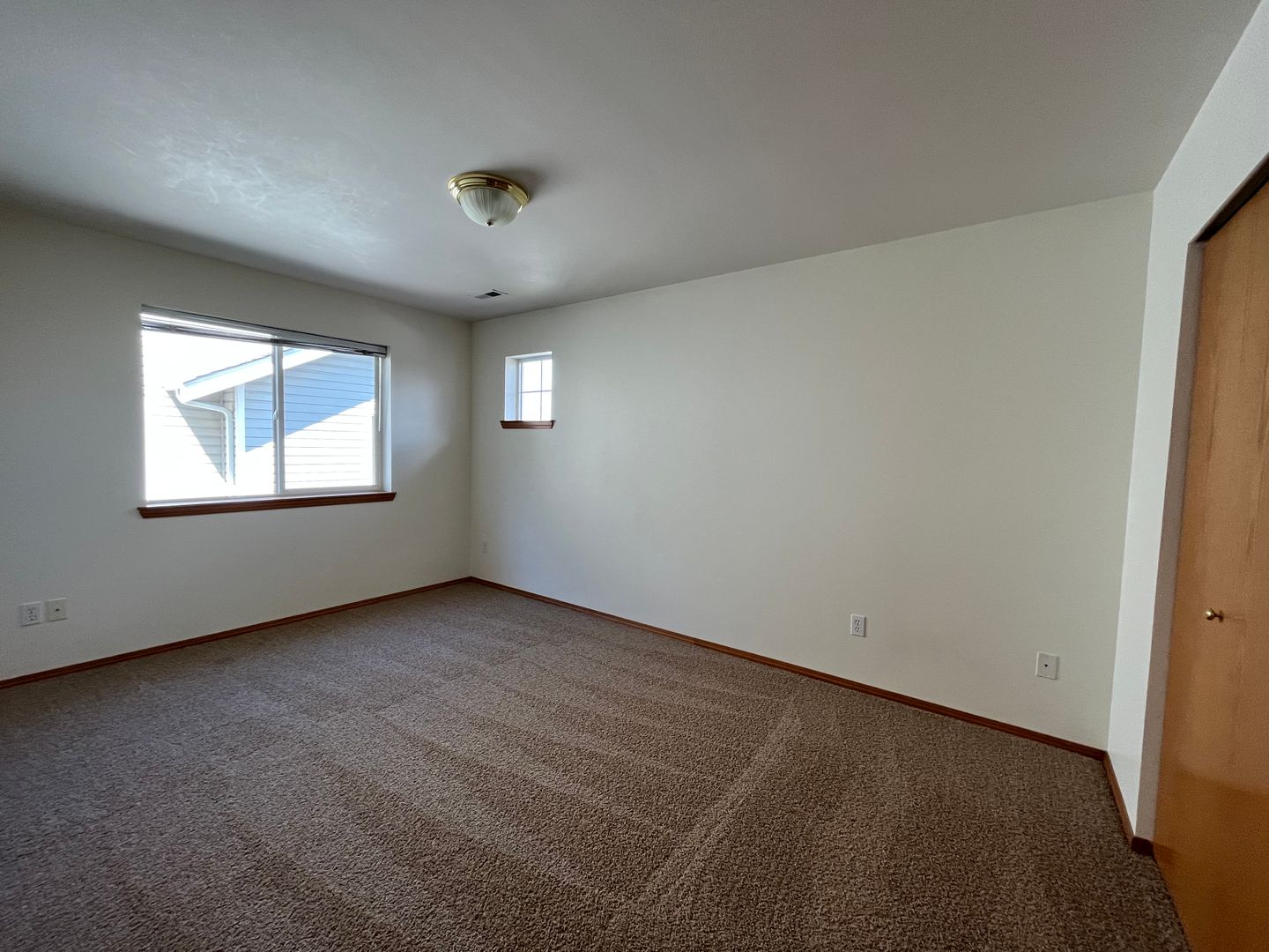 2040 Superior St. #202 - Bellingham - Washington - 3 bed, 2 bath rental property