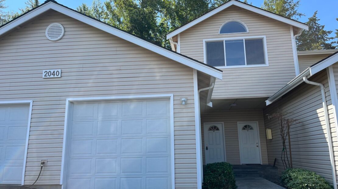 2040 Superior St. #202 - Bellingham - Washington - 3 bed, 2 bath rental property