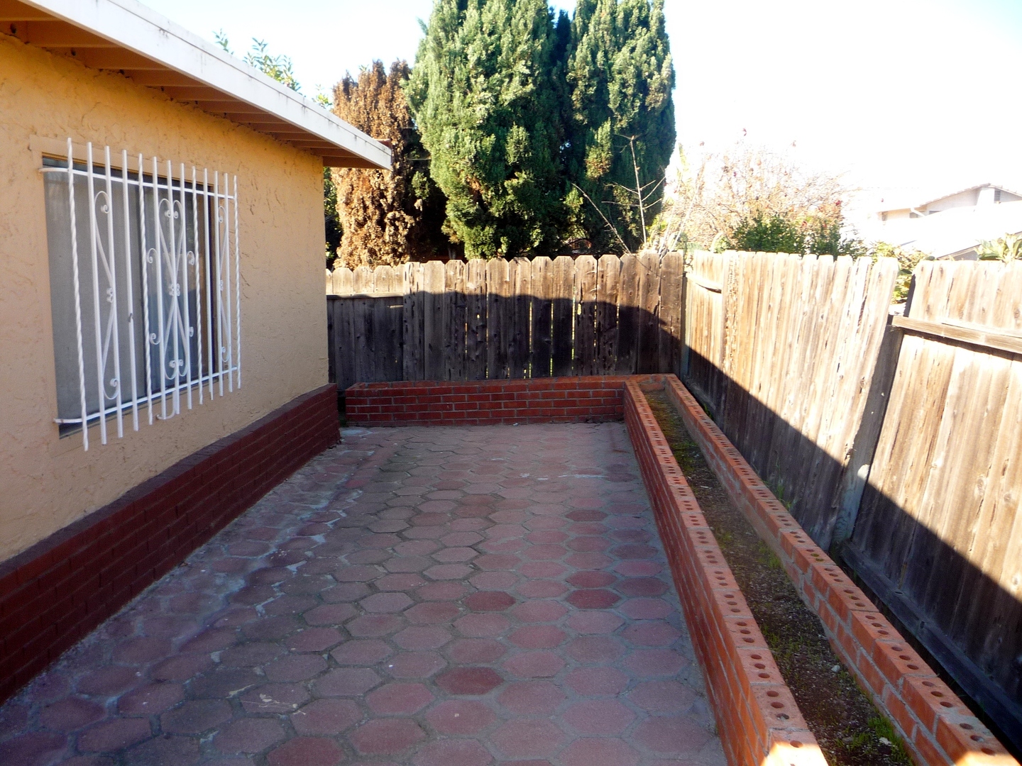 2042 Ilex Avenue - San Diego - California - 4 bed, 2 bath rental property