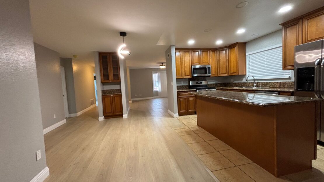 2042 Ilex Avenue - San Diego - California - 4 bed, 2 bath rental property