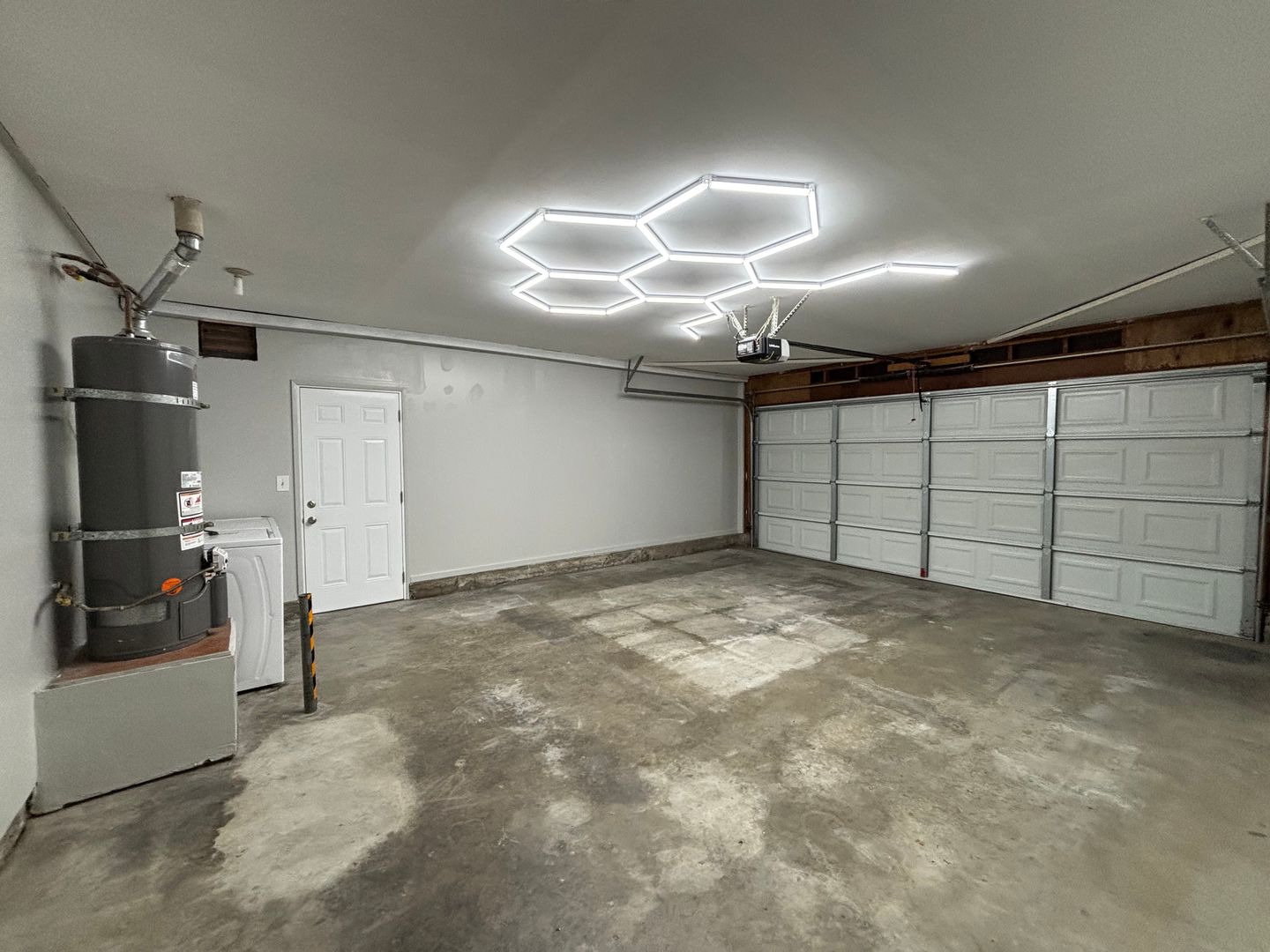 2042 Ilex Avenue - San Diego - California - 4 bed, 2 bath rental property