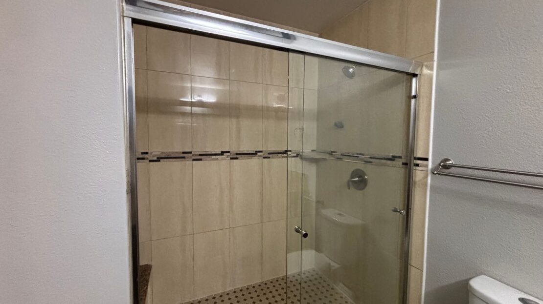 2042 Ilex Avenue - San Diego - California - 4 bed, 2 bath rental property