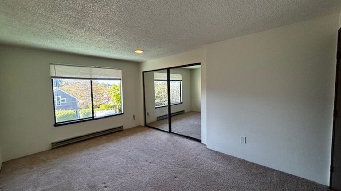 2111 Knox Ave. - 15 - Bellingham - Washington - 2 bed, 1.5 bath rental property