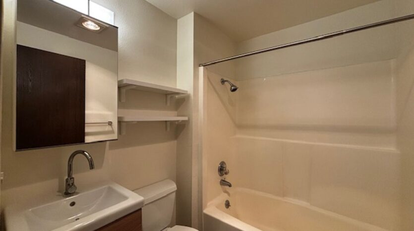 2111 Knox Ave. - 15 - Bellingham - Washington - 2 bed, 1.5 bath rental property