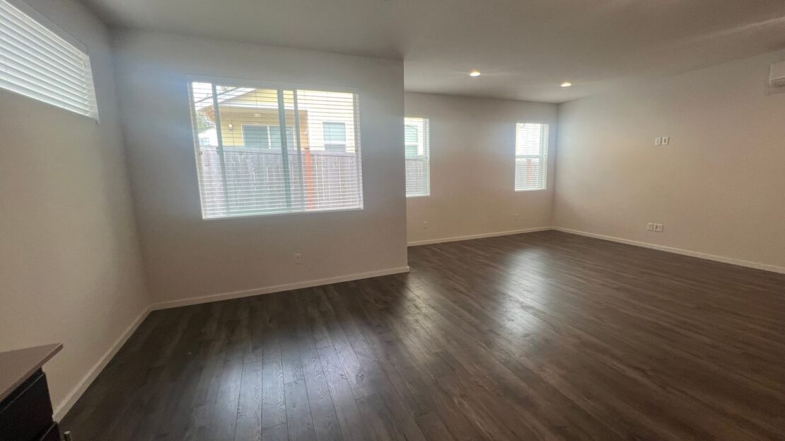 2112 Riverstone Loop - Ferndale - Washington - 3 bed, 2.5 bath rental property