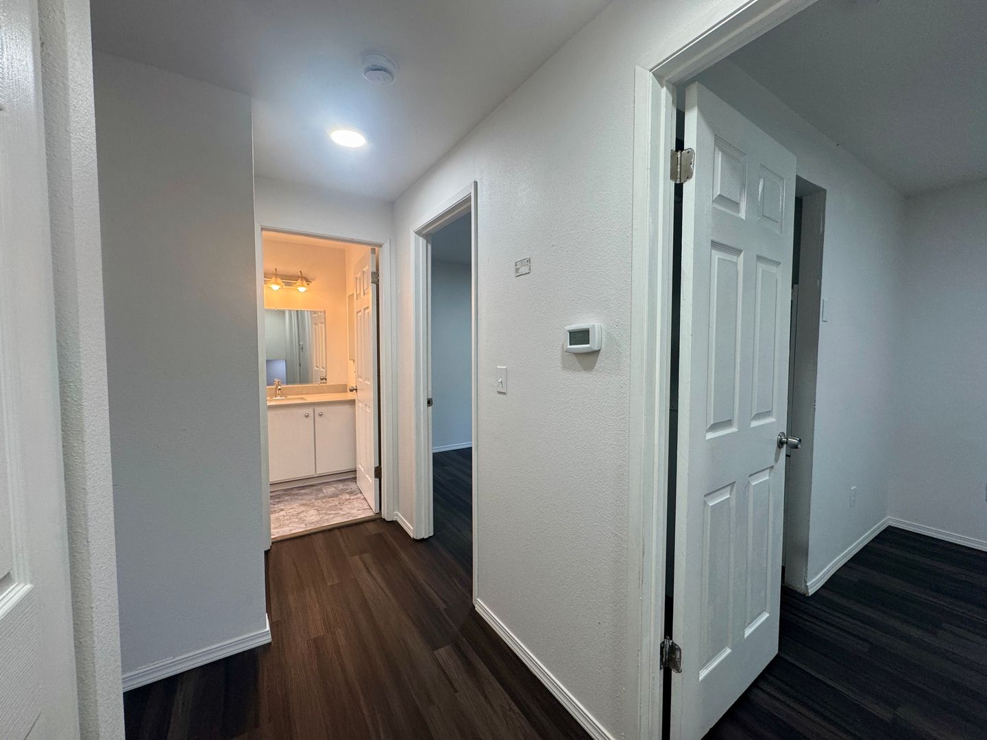 21215 NE 10th Pl - Sammamish - Washington - 3 bed, 2 bath rental property