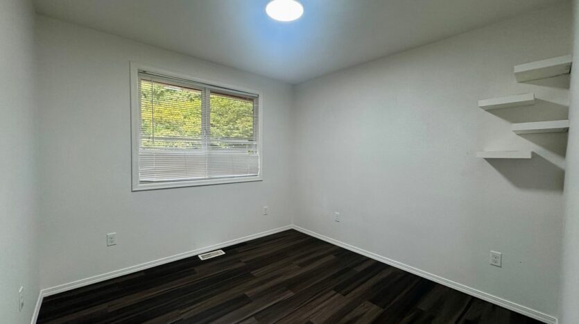 21215 NE 10th Pl - Sammamish - Washington - 3 bed, 2 bath rental property