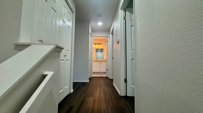 21215 NE 10th Pl - Sammamish - Washington - 3 bed, 2 bath rental property