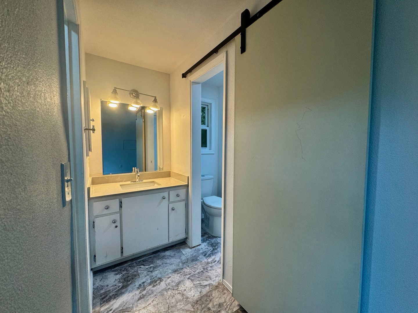 21215 NE 10th Pl - Sammamish - Washington - 3 bed, 2 bath rental property