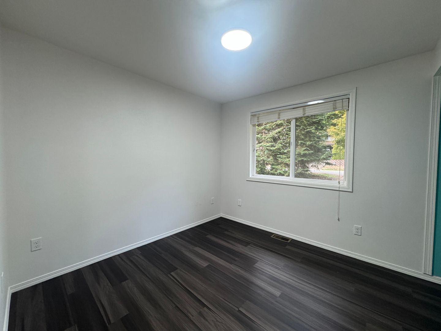 21215 NE 10th Pl - Sammamish - Washington - 3 bed, 2 bath rental property