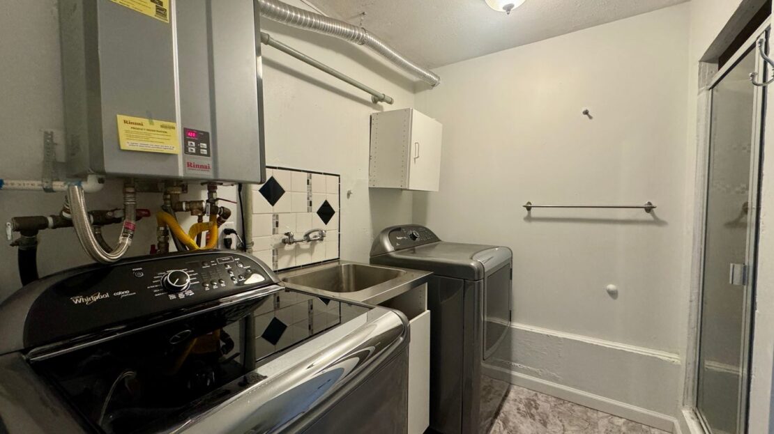 21215 NE 10th Pl - Sammamish - Washington - 3 bed, 2 bath rental property