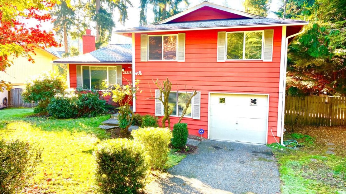 21215 NE 10th Pl - Sammamish - Washington - 3 bed, 2 bath rental property