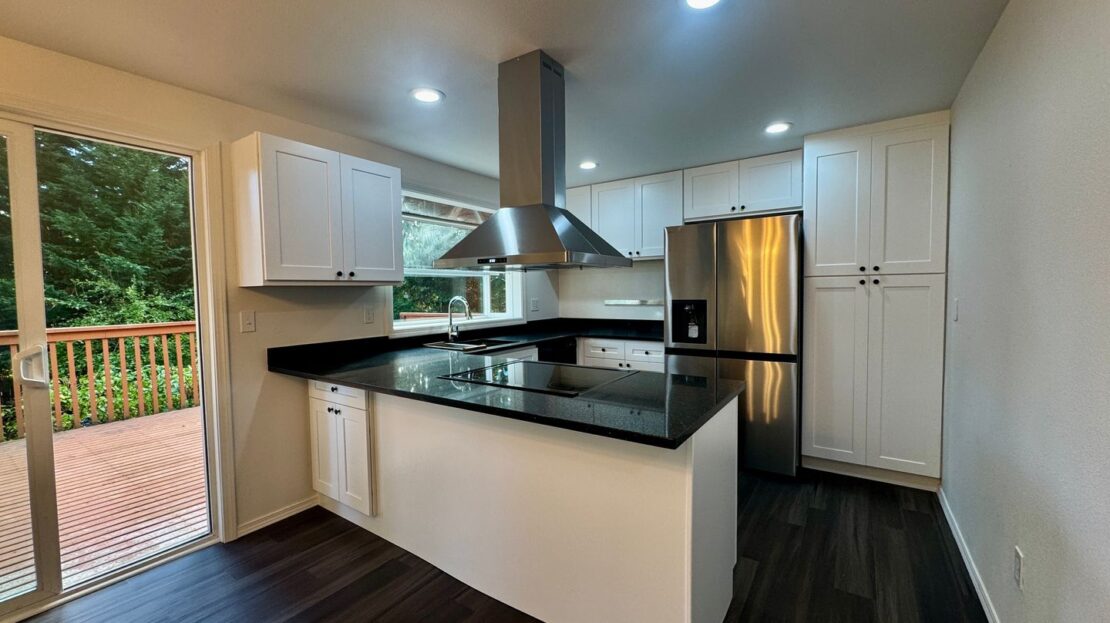 21215 NE 10th Pl - Sammamish - Washington - 3 bed, 2 bath rental property