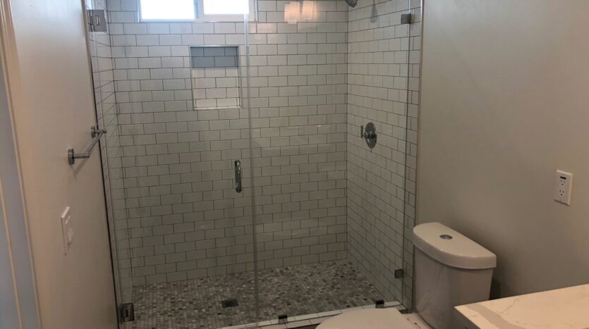 2127 S Sycamore - Los Angeles - California - 3 bed, 2 bath rental property