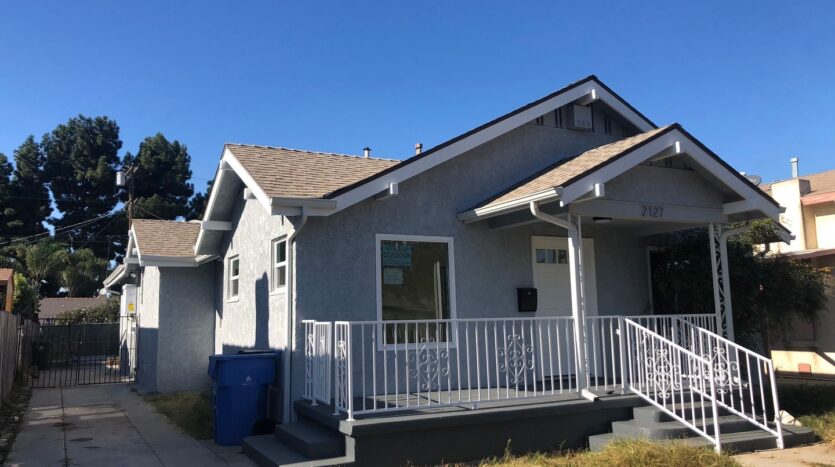 2127 S Sycamore - Los Angeles - California - 3 bed, 2 bath rental property
