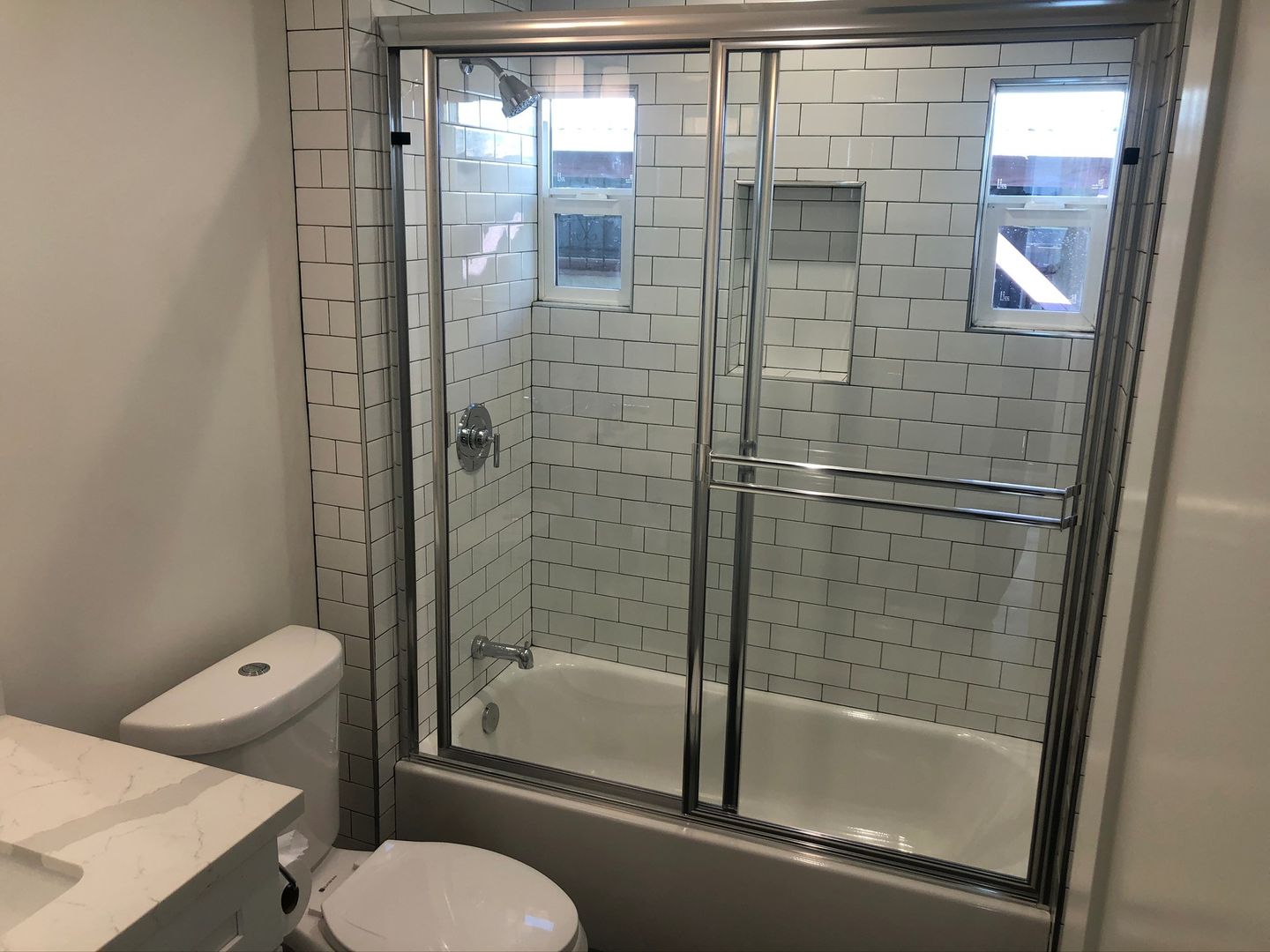 2127 S Sycamore - Los Angeles - California - 3 bed, 2 bath rental property