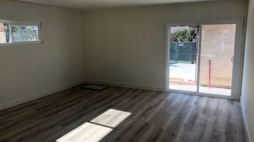 2127 S Sycamore - Los Angeles - California - 3 bed, 2 bath rental property