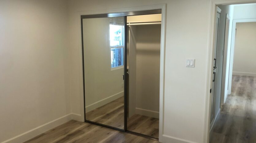 2127 S Sycamore - Los Angeles - California - 3 bed, 2 bath rental property