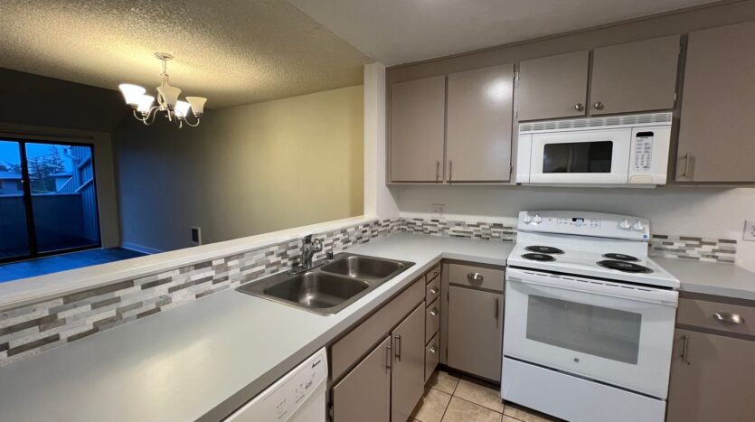2149 Eastview Pl. - C - Ferndale - Washington - 1 bed, 1.5 bath rental property