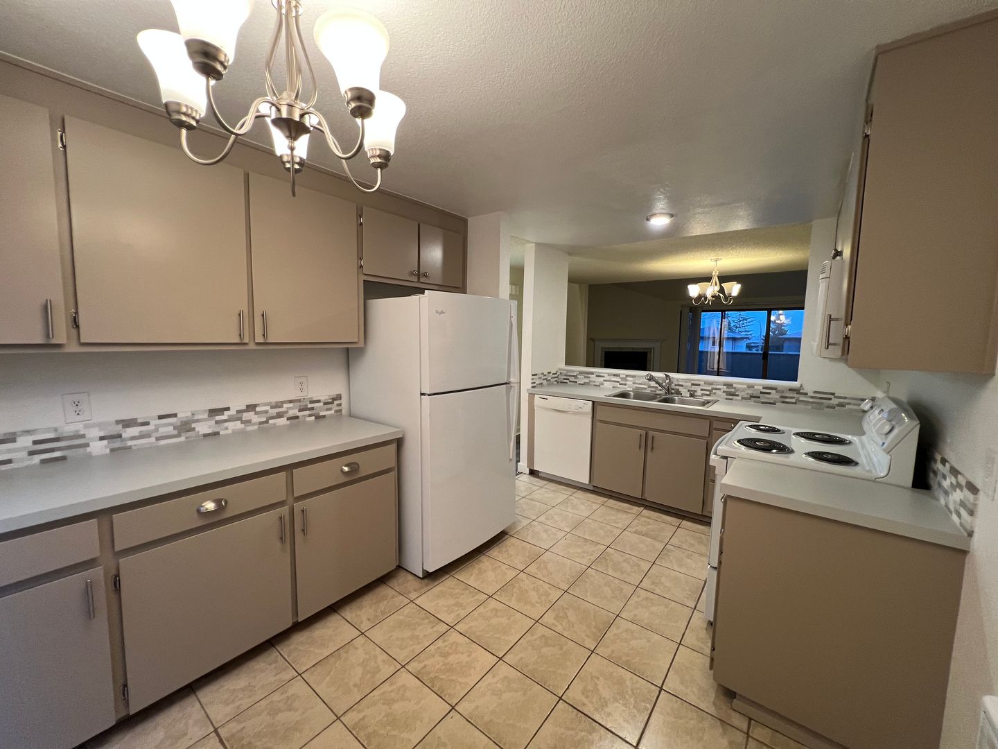 2149 Eastview Pl. - C - Ferndale - Washington - 1 bed, 1.5 bath rental property