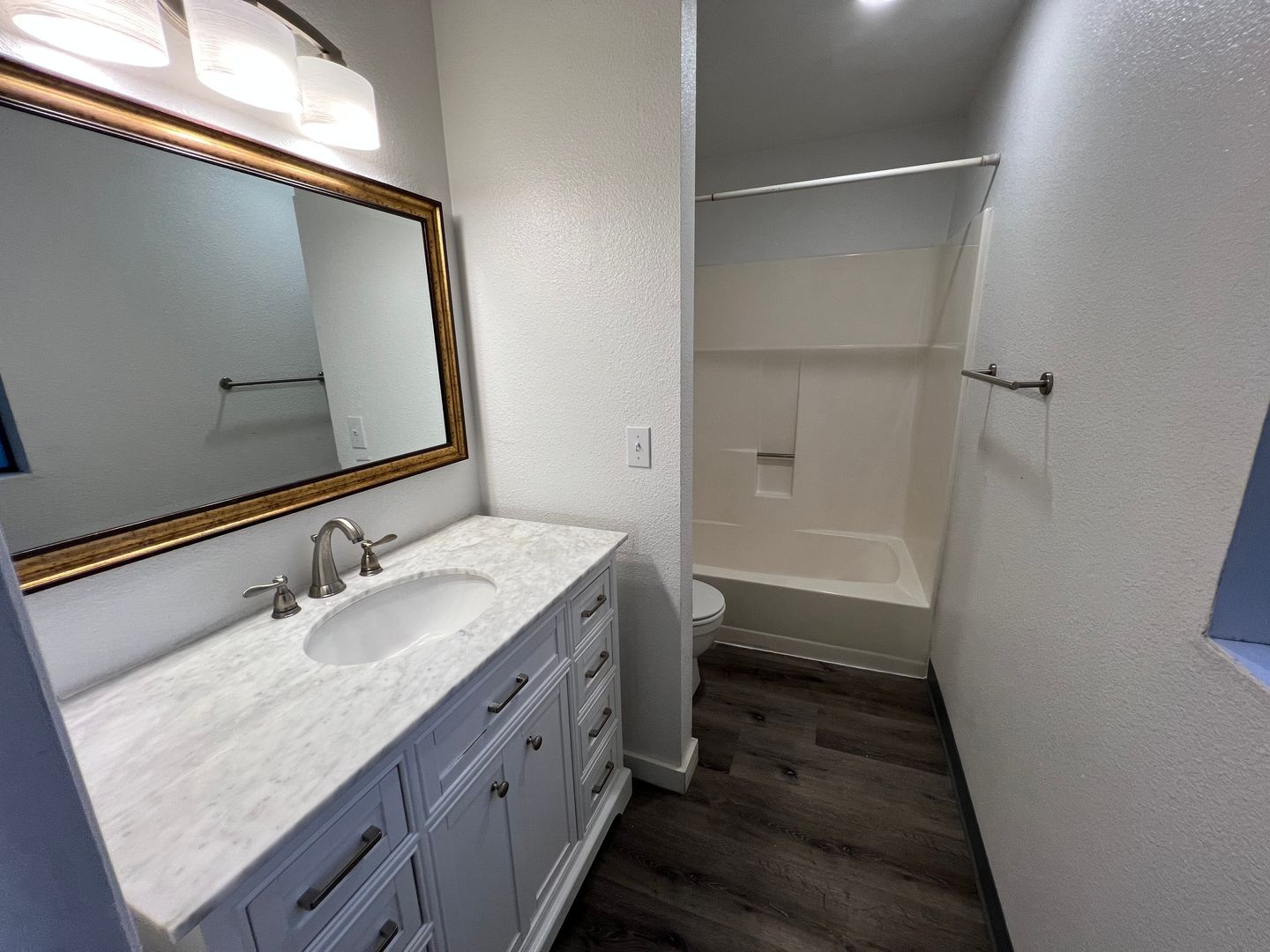 2149 Eastview Pl. - C - Ferndale - Washington - 1 bed, 1.5 bath rental property