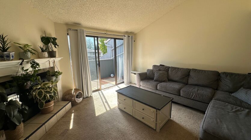 2149 Eastview Pl. - C - Ferndale - Washington - 1 bed, 1.5 bath rental property