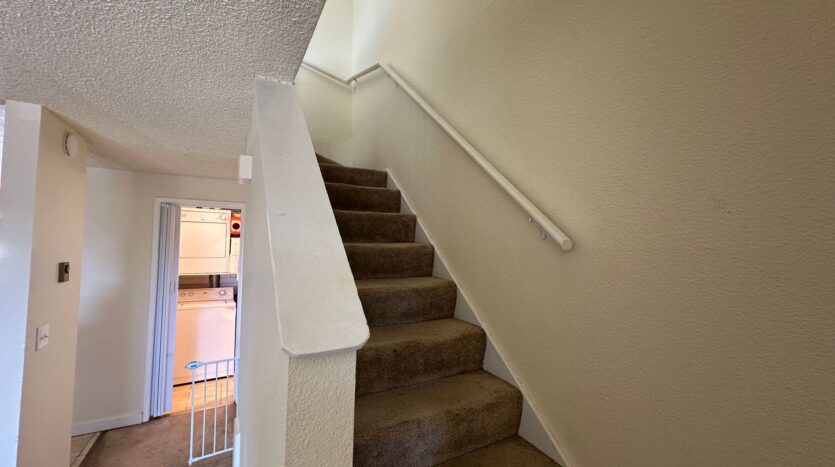 2149 Eastview Pl. - C - Ferndale - Washington - 1 bed, 1.5 bath rental property