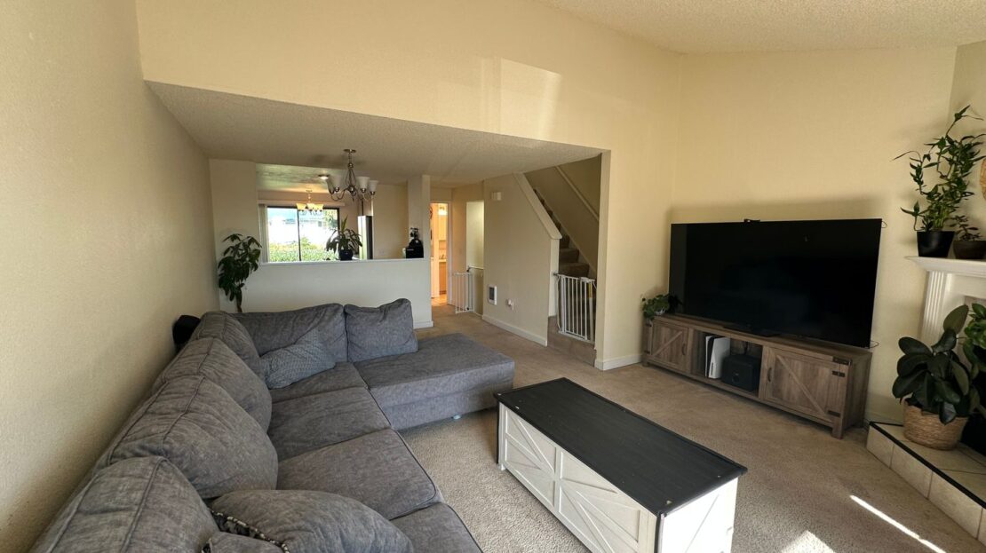 2149 Eastview Pl. - C - Ferndale - Washington - 1 bed, 1.5 bath rental property