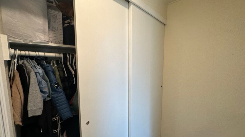 2149 Eastview Pl. - C - Ferndale - Washington - 1 bed, 1.5 bath rental property