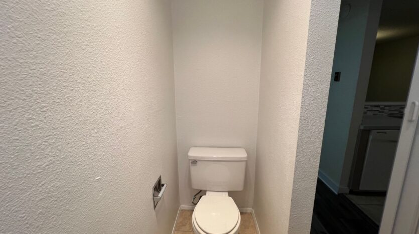 2149 Eastview Pl. - C - Ferndale - Washington - 1 bed, 1.5 bath rental property