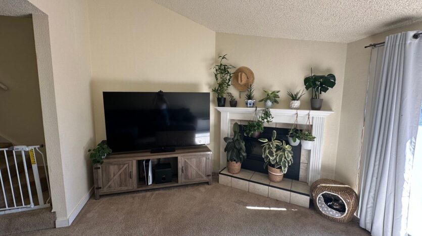 2149 Eastview Pl. - C - Ferndale - Washington - 1 bed, 1.5 bath rental property