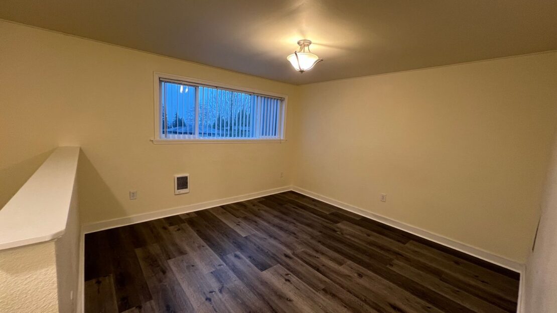 2149 Eastview Pl. - C - Ferndale - Washington - 1 bed, 1.5 bath rental property