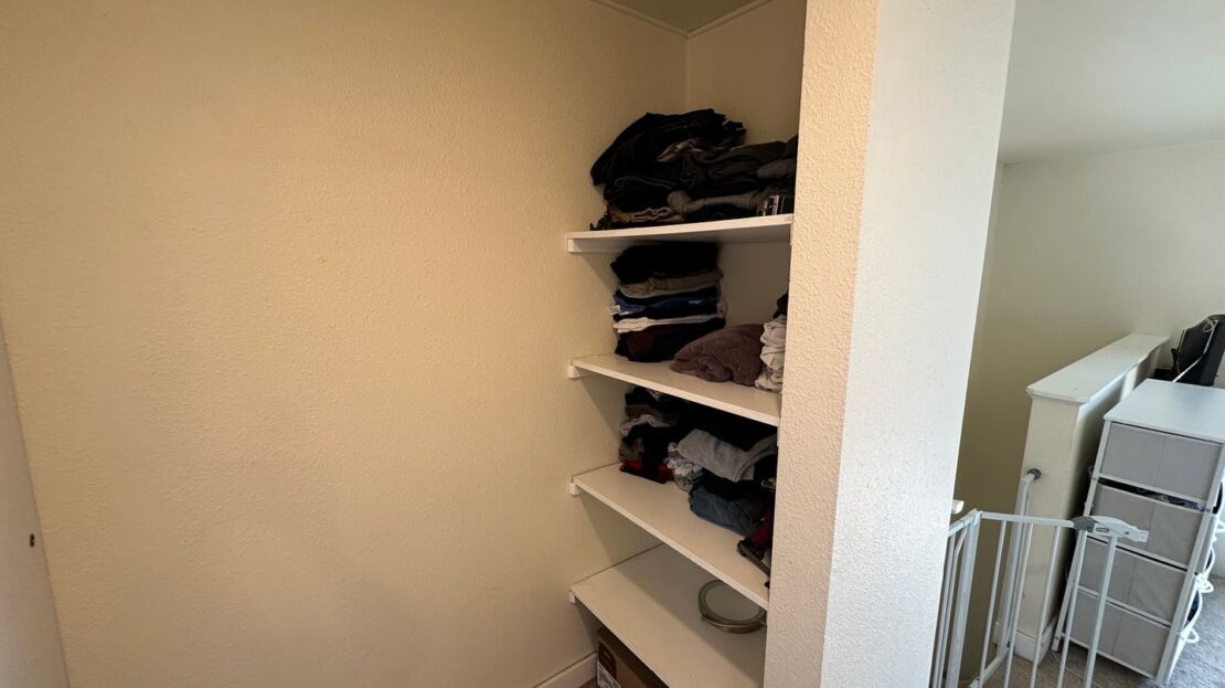 2149 Eastview Pl. - C - Ferndale - Washington - 1 bed, 1.5 bath rental property