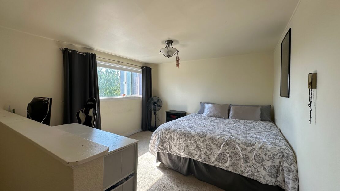 2149 Eastview Pl. - C - Ferndale - Washington - 1 bed, 1.5 bath rental property